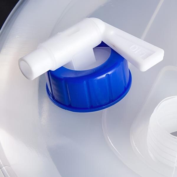 Collapsible water bucket used for camping, outdoor activities, travel and cleaning