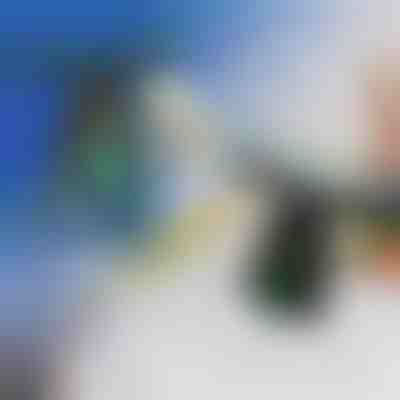 Tekmovalna igra s ciljanjem lebdečih kroglic | FLOATPOP